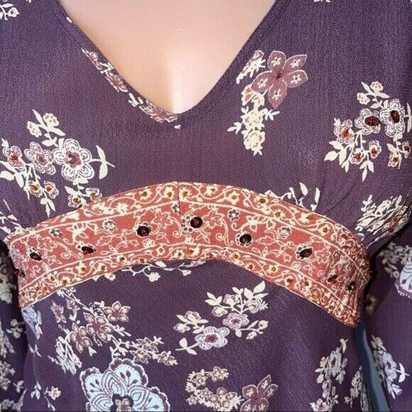 Quizz Bazaar flowy floral boho burgundy top SZ L lace detailing - Picture 5 of 10